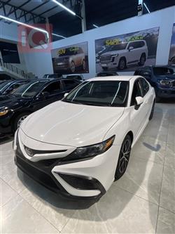 تۆیۆتا کامری